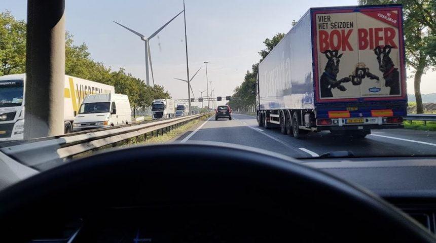 ​Kakšna polnilna infrastruktura je primerna za široko vpeljavo e-mobilnosti ?