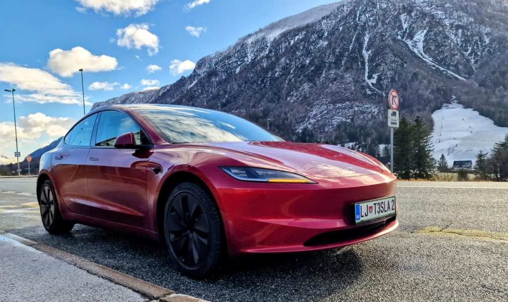 Tesla Model 3 Long Range