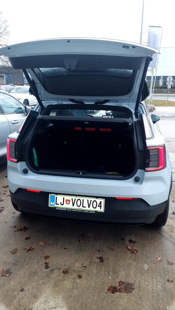 Volvo EX30: Prtljažnik