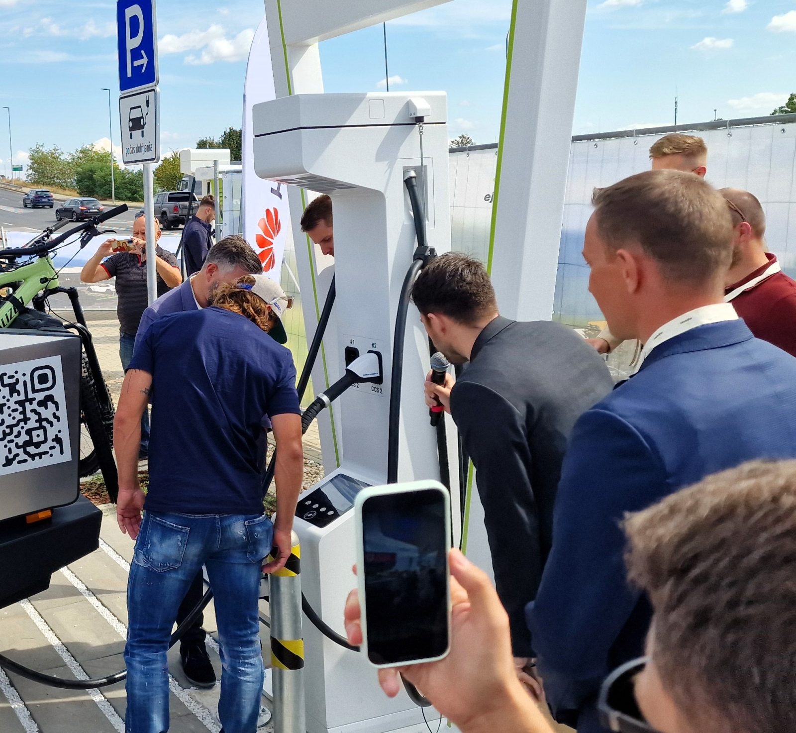 Aktivacija polnjenja vozila je bila uspešna