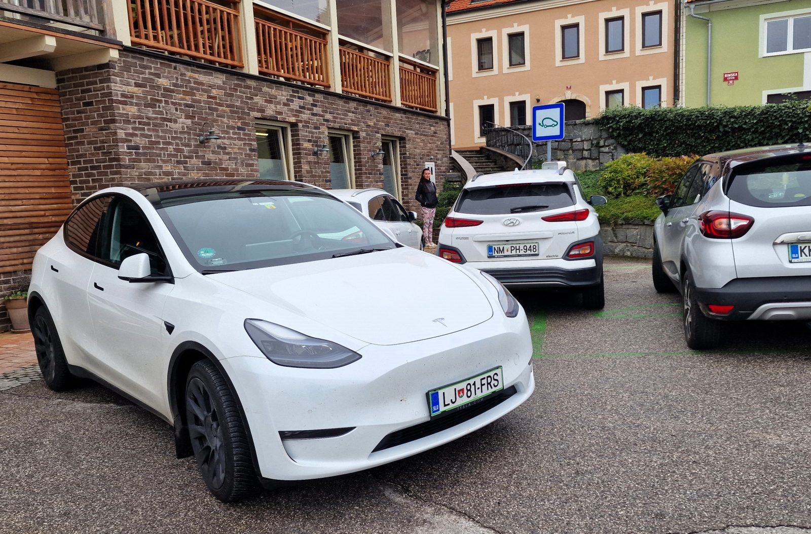 Brežice, Gostilna Pension Les