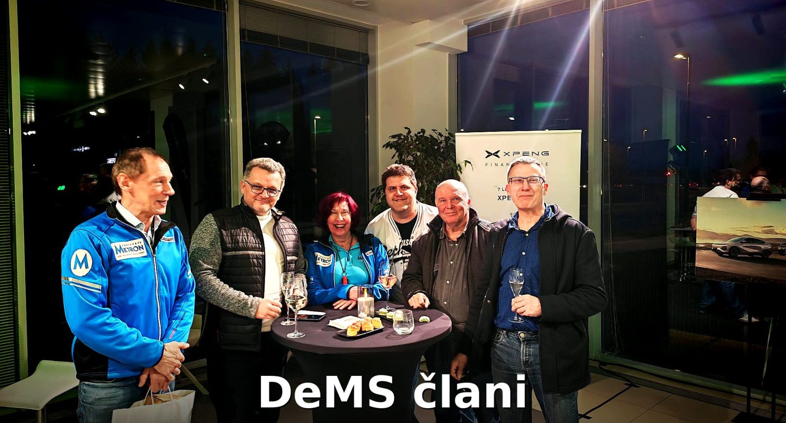 Člani DeMS na predstavitvi XPENG