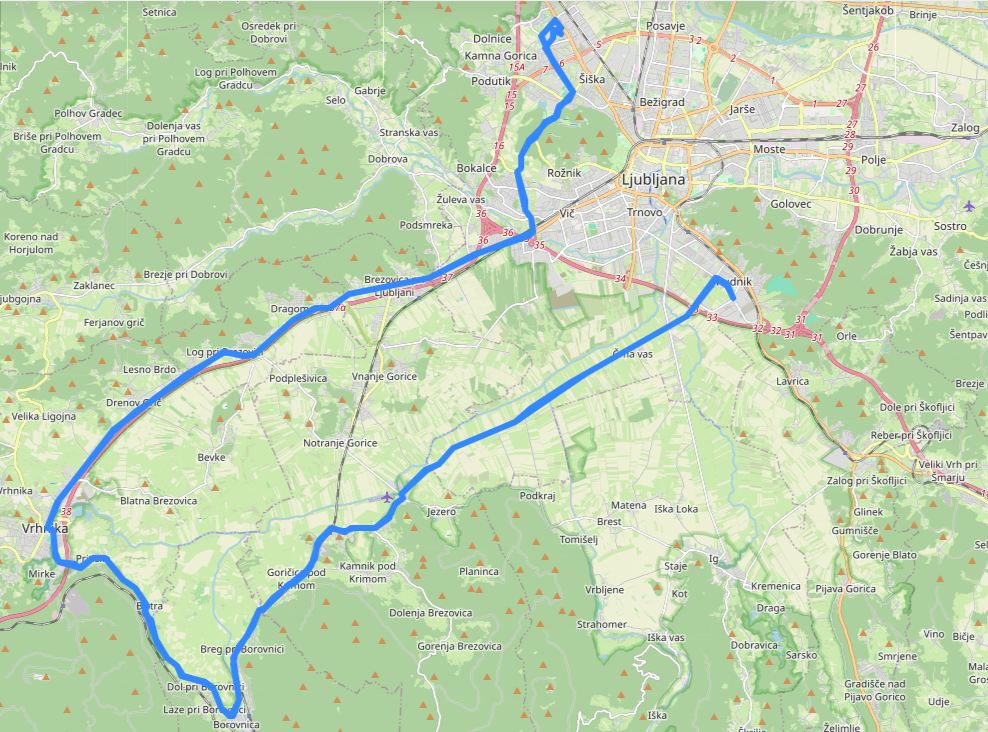 23 °C · sončno · 100 km · povprečna hitrost 44,8 km/h · poraba 13,9 kWh/100 km